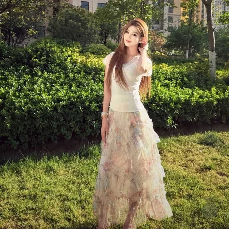 Summer New Heavy Embroidery Irregular Half Skirt Lace Top Splice Short Sleeve Casual High Waist Cake Skirt Polyester Fiber