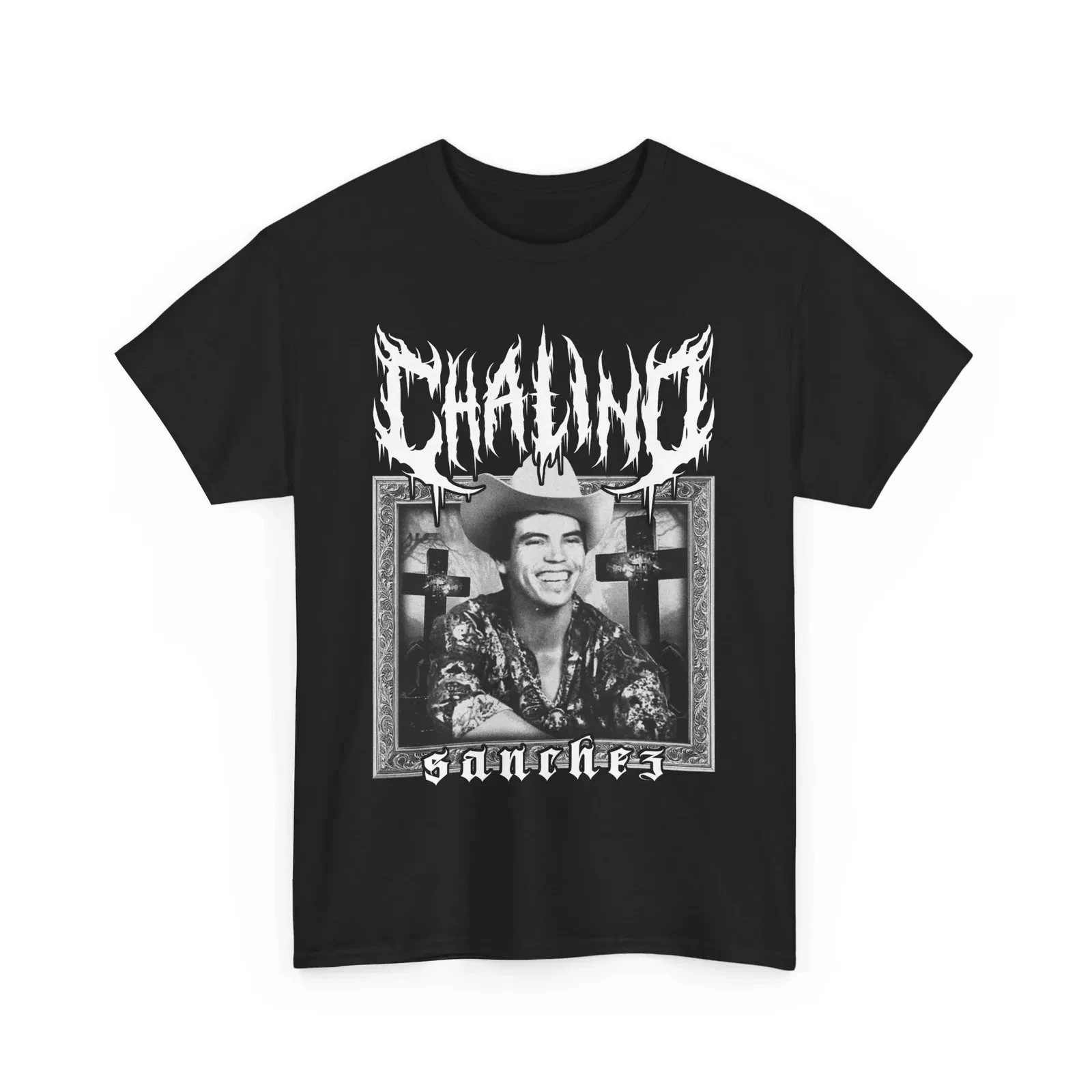 Camiseta unisex con letras de metal oscuro de Chalino Sanchez
