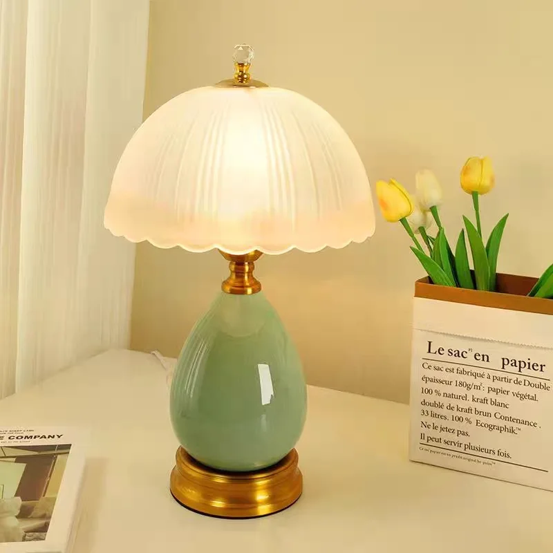 

Bedroom Bedside Lamp Simple And Luxurious Modern American High-End Feeling Internet Famous And Warm Master Bedroom Bedside Lamp