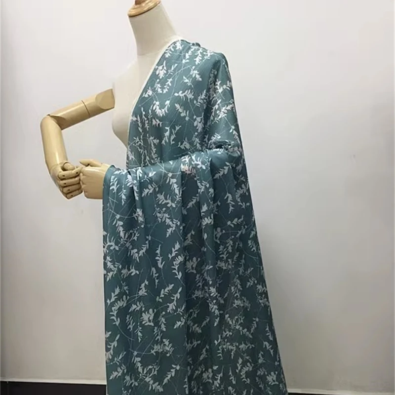 Fine Leaf Printed Silk Shunyu Georgette Satin Fabric DIY Clothing Dress In Summer Breathable 100% Silk Chiffon Fabric Pleated