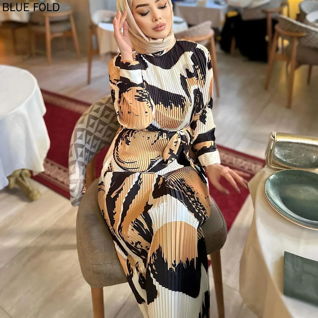 Long-Sleeved Pleated Dress, European and American Clothing, Middle Eastern, Arabic Print, New Fashion, Spring and Summer,