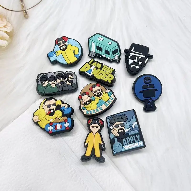 10pcs 2-3cm Cartoon breaking Heisenberg figure soft Shoe pin beans Charms Sandals Accessories Croc Jeans bad white джибитсы для