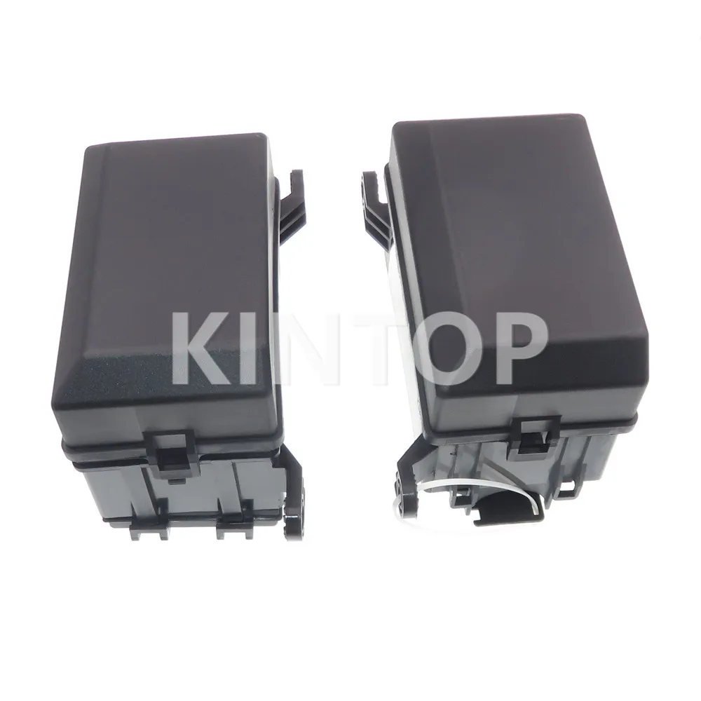 12-Slot Relay Box 6 Relays 6 ATC/ATO Standard Fuses Holder Block With Pins AC Assembly Universal Auto Car Insurance