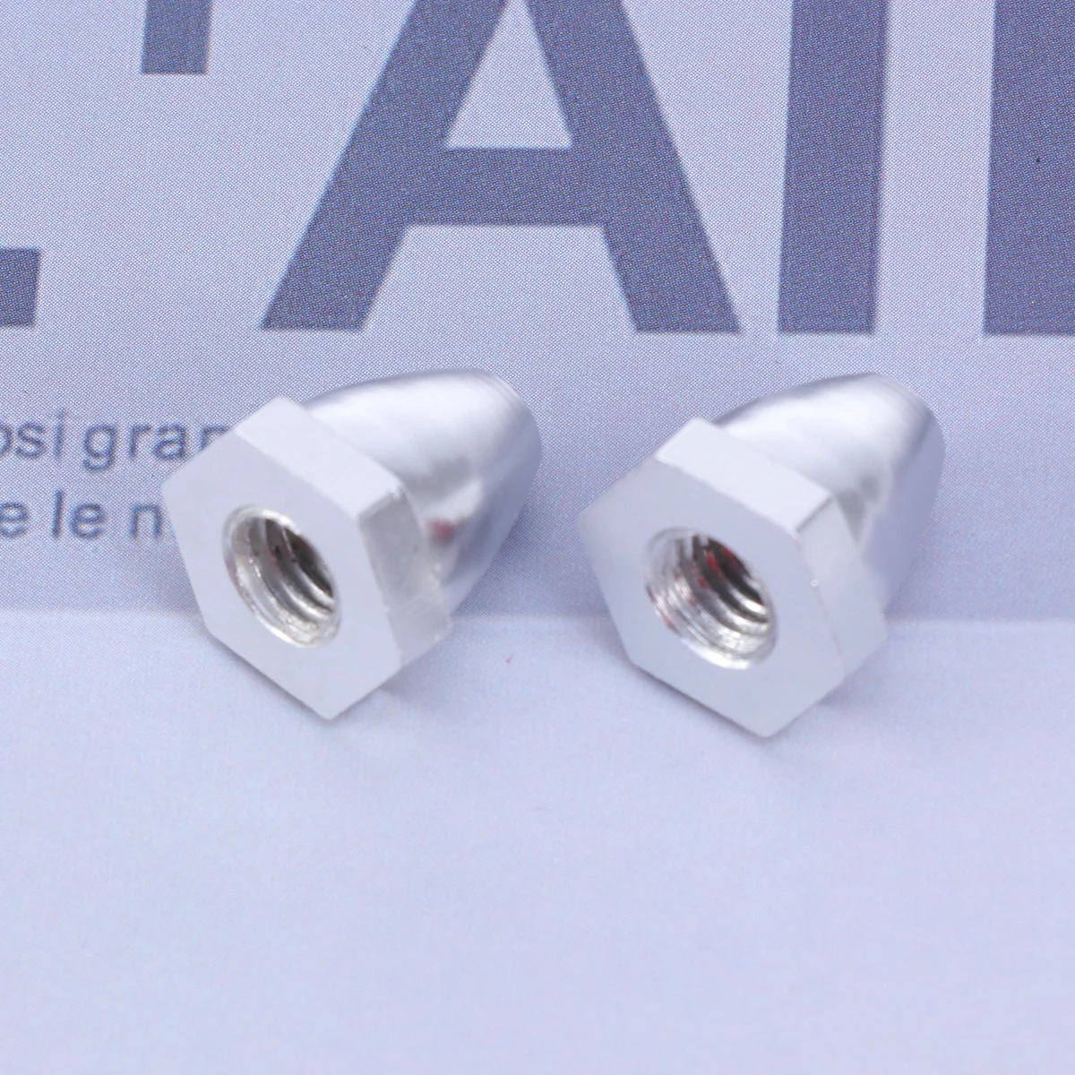 

4pcs Alloy Propeller Nut Caps Cw For Motors Black 2 Vision 2212 920Kv Compatible Hard Alloy