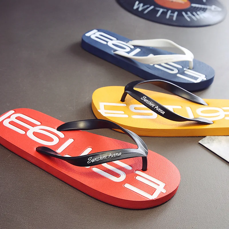 2026 New Arrival Flip Flops Slippers Men Summer Anti-skid Outdoor Korea Casual Light Beach Sandals Household Slipper Slides