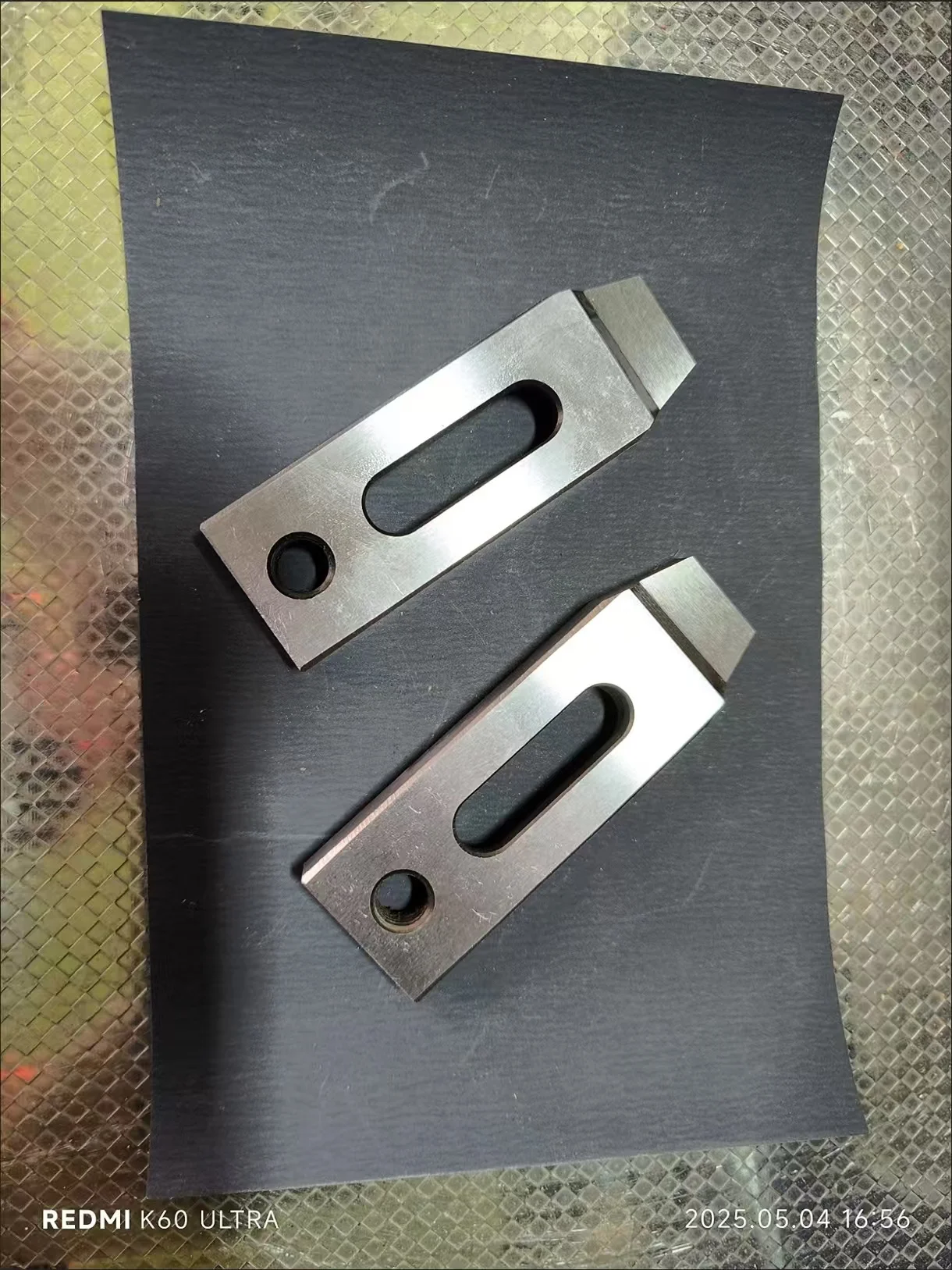 

Wire EDM Stainless Steel Jig Holder Clamp 70-90mm M8 Screw CNC Lathe Claw for Sodick DWC Wire Cut EDM Machine
