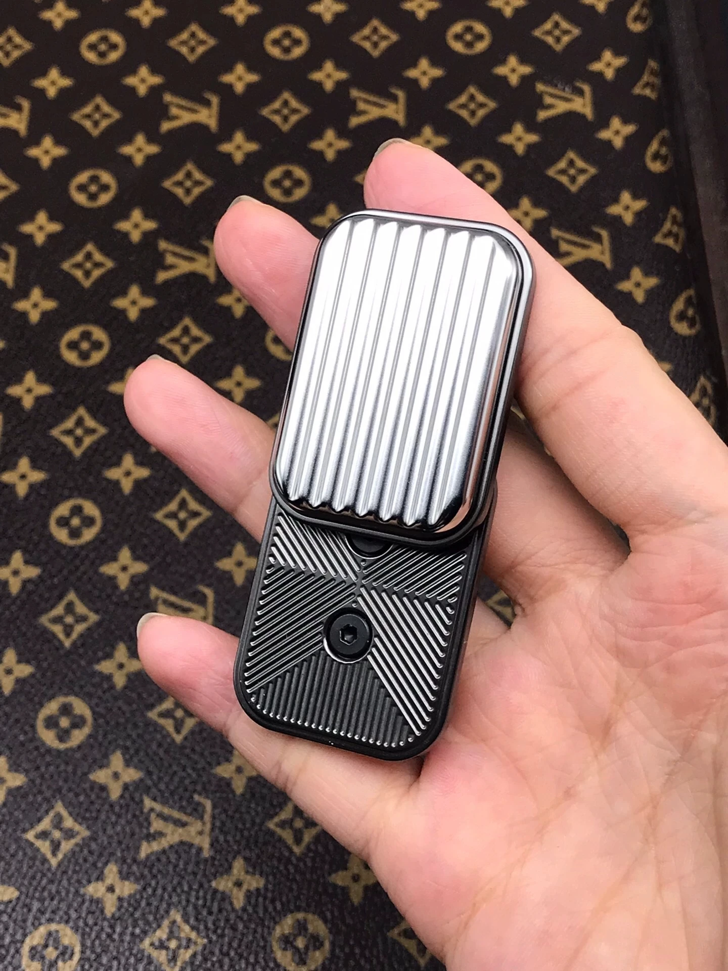 

Bone Point EDC Travel Case Stainless Steel EDC