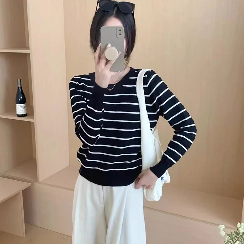 Autumn Elegant Rainbow Striped Knit Pullovers Women Clothing Casual Fashion Loose O-neck Long Sleeve Tops All-match Casual Tees