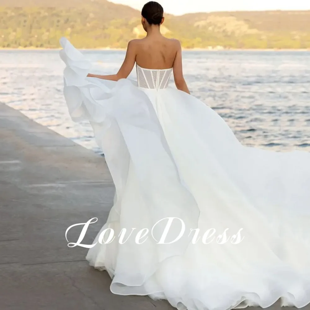 Sexy Sweetheart White Wedding Dresses For Women Sleeveless A-Line Organza Satin Beach Backless Bride Gowns Train Robe de mariée