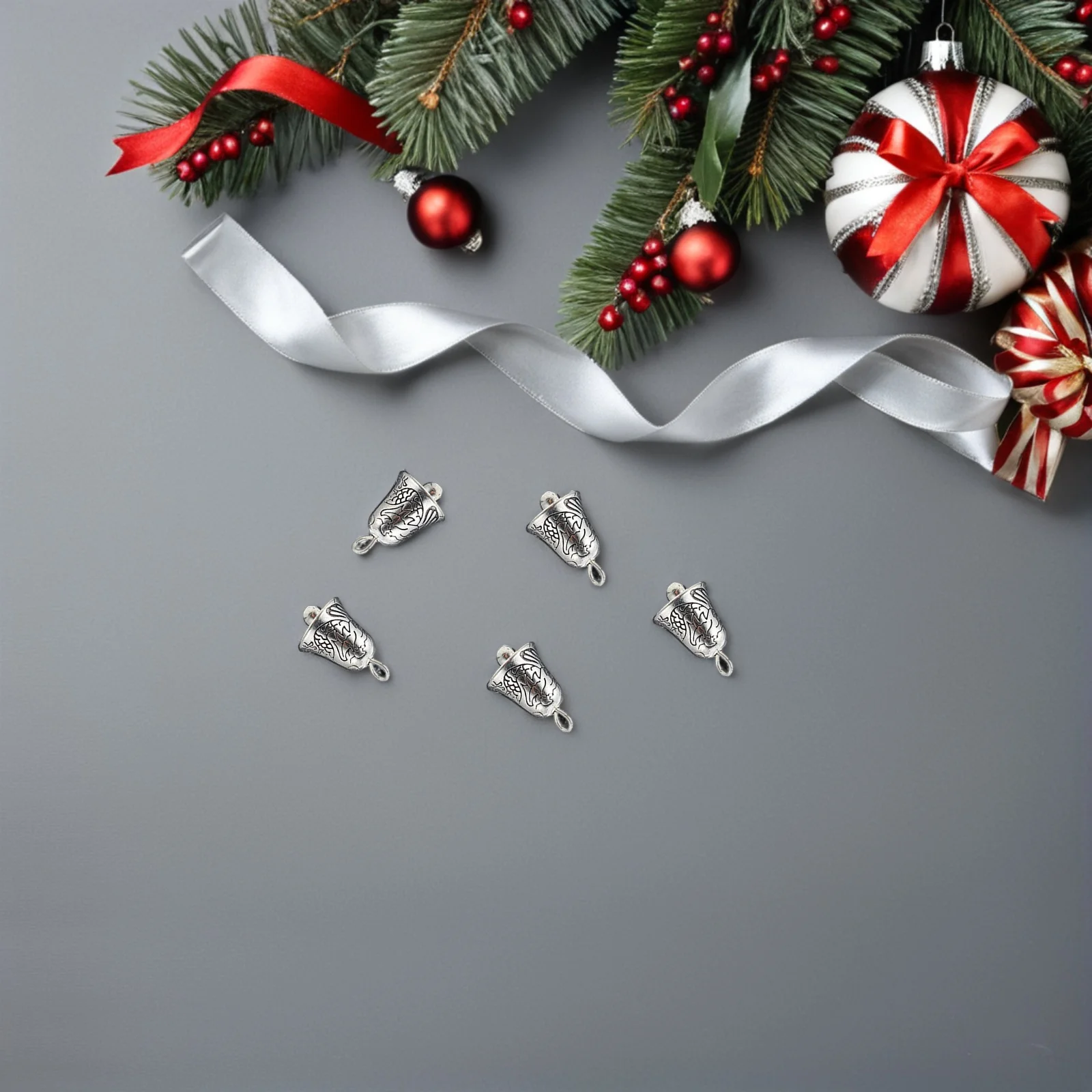 

25Pcs Vintage Jingle Bell Pendants Tibetan Silver Alloy Christmas Tree Hanging Charms for DIY Ornaments and Festive Decorations