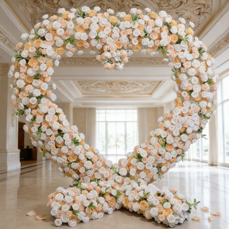 

Ряд цветочного реквизита цвета шампанского и розы в форме сердца длиной 2,4 м. Добавьте элегантное прикосновение к свадебным дугам.