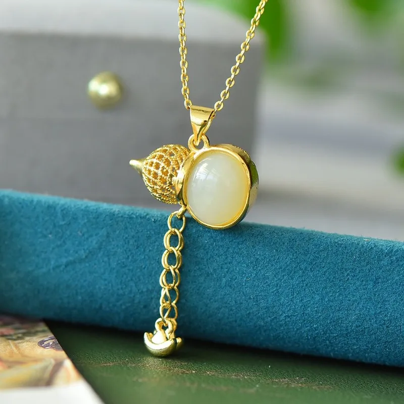 

Exquisite Copper Inlaid Hetian Jade Fulu Fashionable Simple Jade Pendant