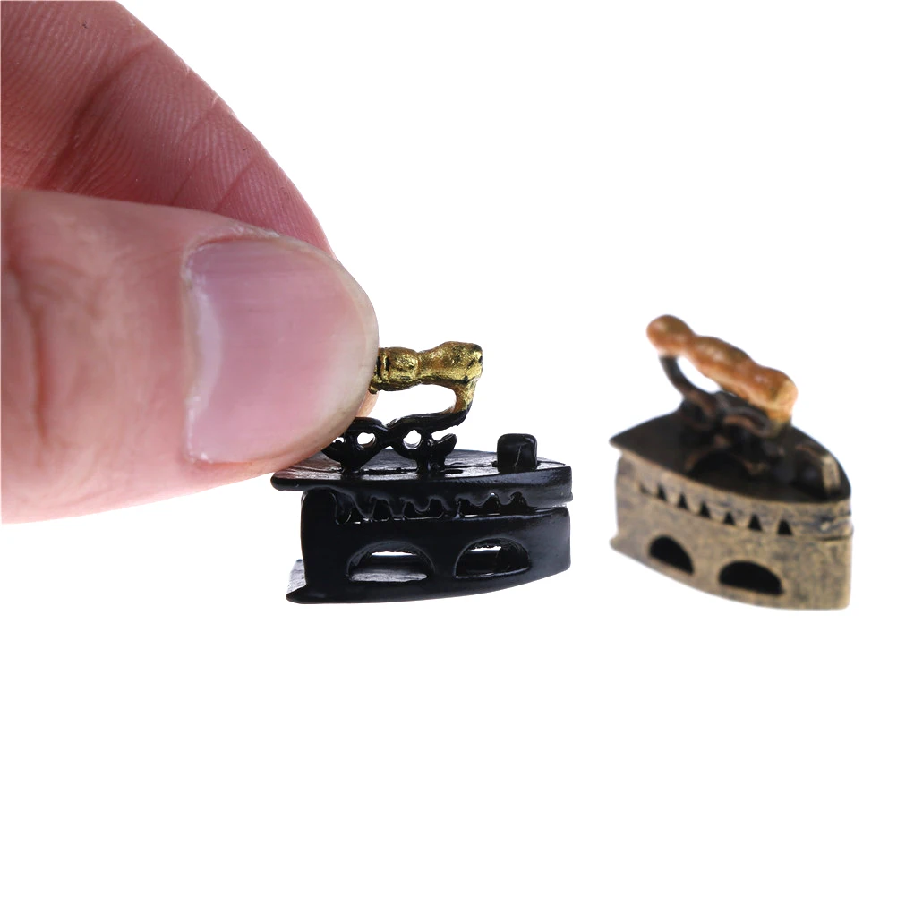 Hot Koop Mini Poppenhuis Miniatuur 1:12 ตุ๊กตาห้องรุ่น Mini เก่า Miniature เหล็กเสื้อผ้าเครื่องมือ Urniture Speelgoed อุปกรณ์เสริม