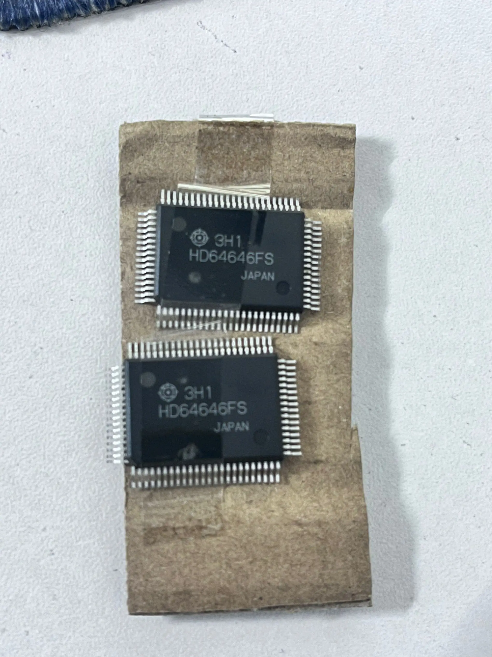 

Бесплатная доставка 2 шт./лот новый HD64646FS HD64646 64646 QFP-80 на складе