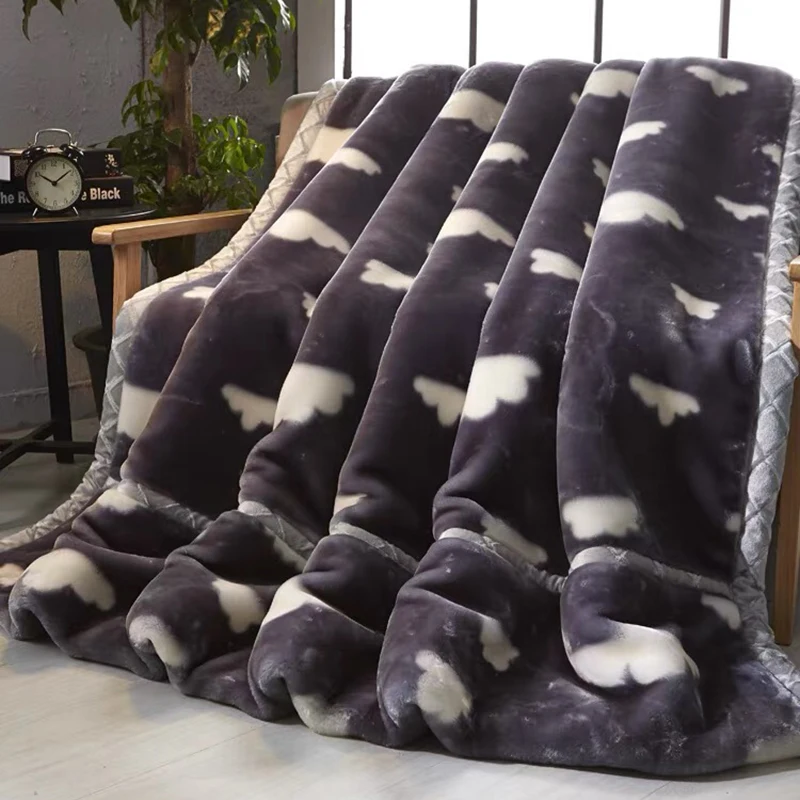 

2022 New Soft Thick Warm Fleece Blanket Winter bedroom quilts Sofa Nap blanket bedding comforter Mechanical Wash Raschel blanket