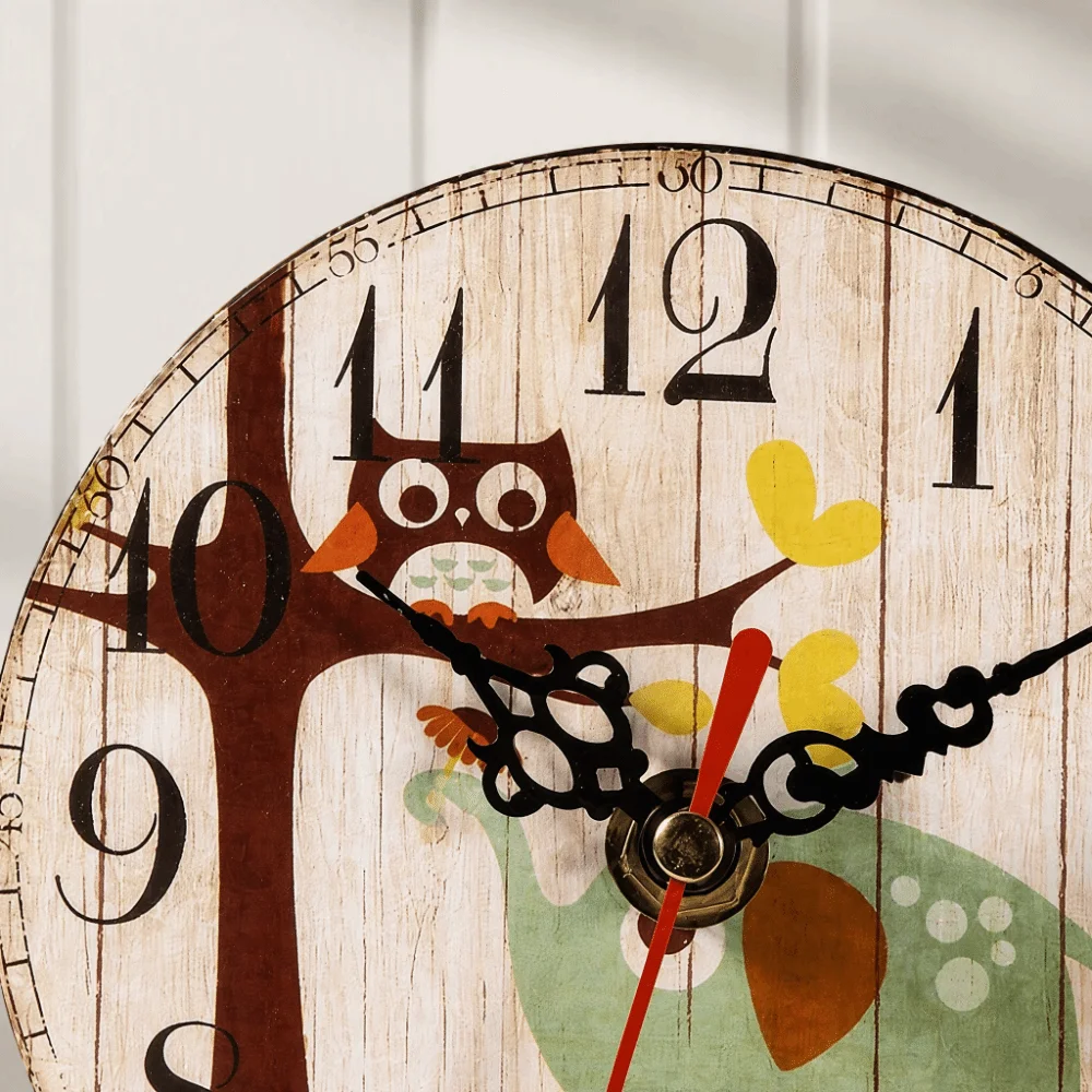 12CM 4.7 Inch Wooden Wall Clock Non-Ticking Vintage Pattern Round Wall Clock Silent Movement Antique Wall Clock Home Decor