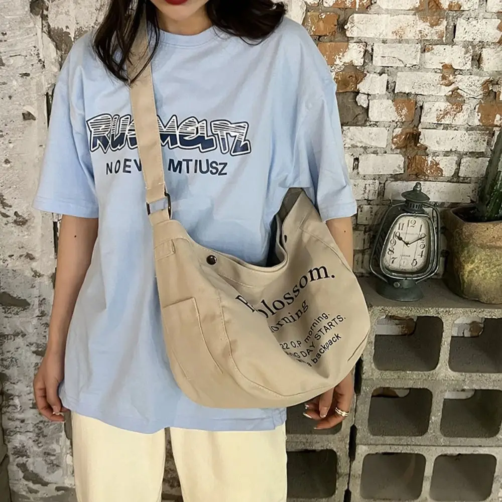 Large Capacity Letter Canvas Underarm Bag Korean Style Square Student Crossbody Bag All-match Printing Simple Handbag Outdoor
