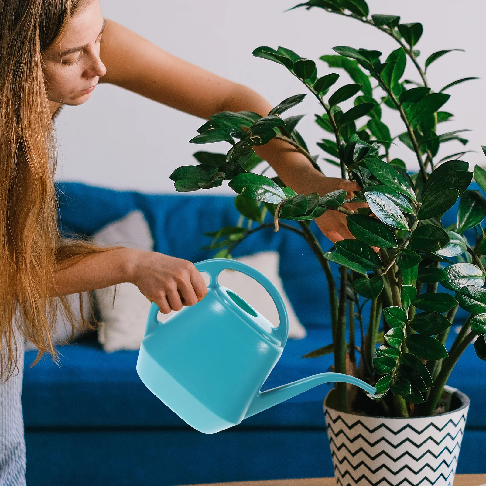 

Long Spout Watering Can Plastic Durable Large Capacity Spray Pot For Indoor Outdoor Plants Flowers Succulents Garden Tool