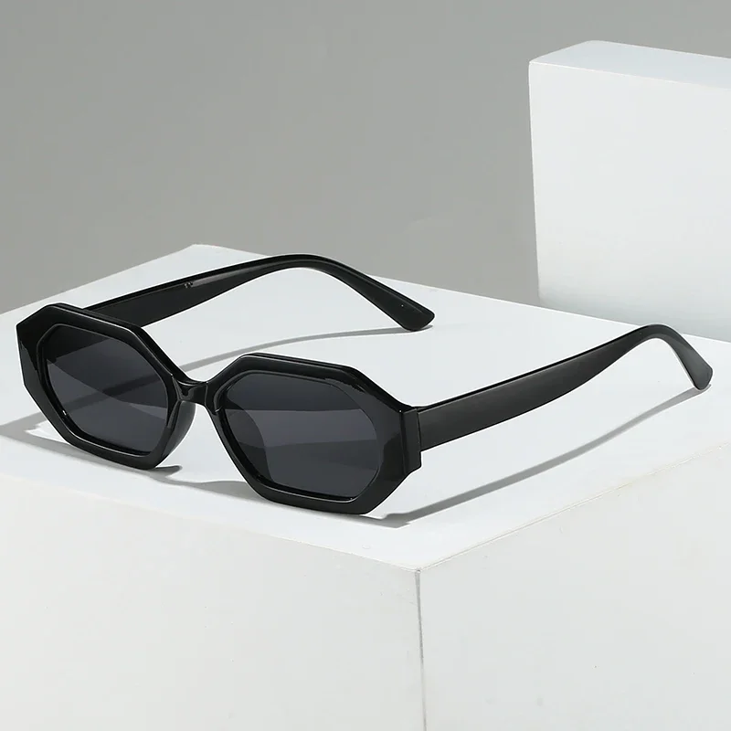 خمر غير النظامية مستطيل النظارات الشمسية أزياء النساء الرجال الفاخرة العلامة التجارية نظارات شمسية الرجعية السفر في الهواء الطلق رجل سيدة النظارات الشمسية UV400