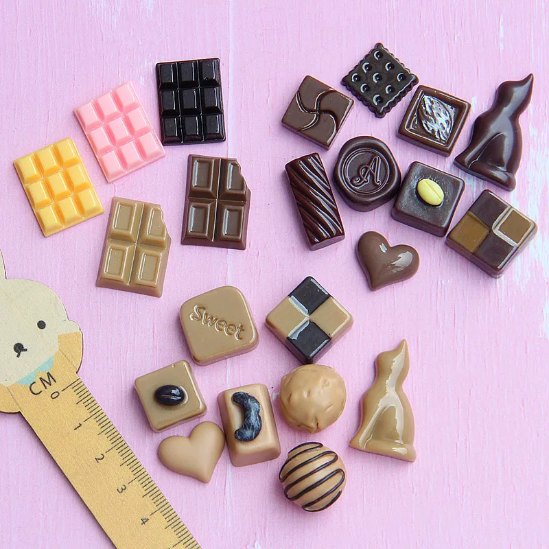 8pcs Chocolate Resin Flatback Flat Back Cabochon Kawaii DIY Resin Craft Decoration Miniature Resin Cream Bread Food For Phone