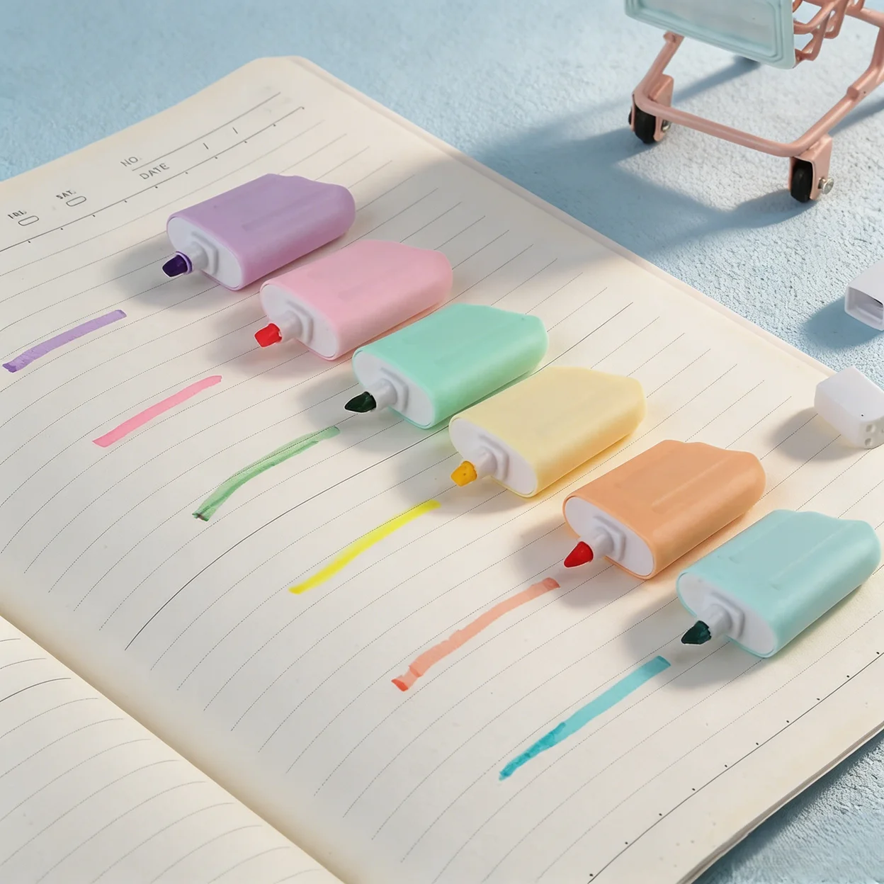 6pcs Ice Cream Highlighters Candy Colors - Smudge Resistant Marker Pens for Journaling Note Taking School Office Supplies