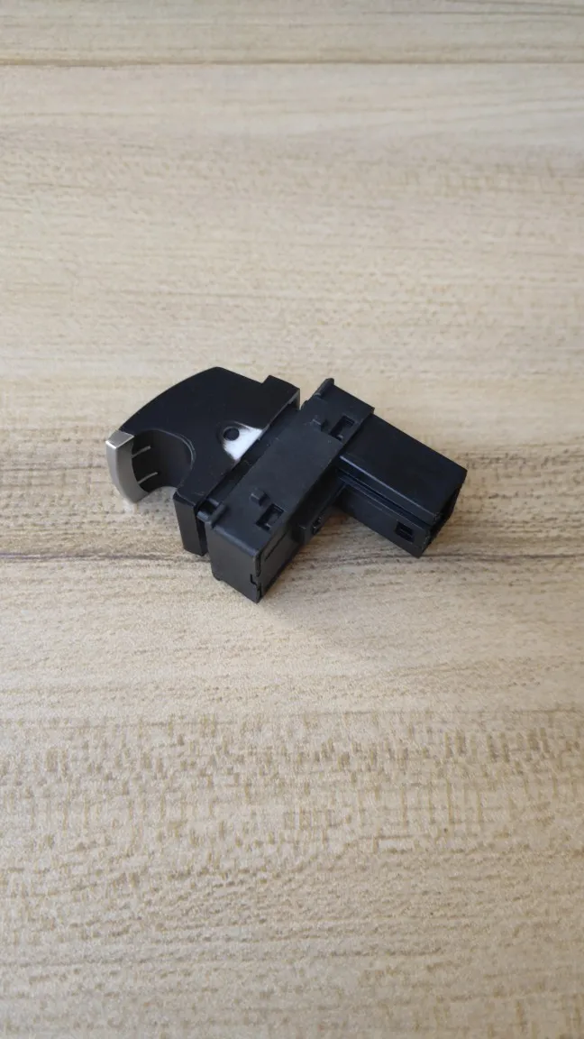 لزر تحرير صندوق فولكس فاجن طوارق