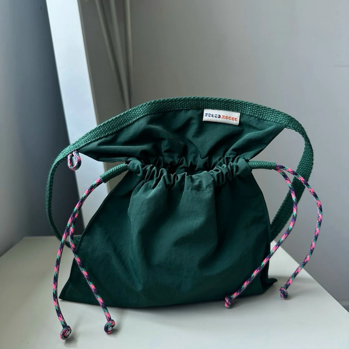 Niche drawstring crossbody bag cute simple lightweight mobile phone bag shopping lightweight bag
