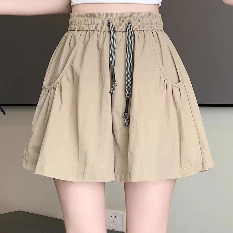 여성용 여름 2026 얇은 치마 요가 핫팬츠 아이스 실크 야마모토 와이드 레그 쇼츠 솔리드 컬러 포켓 레이스업 숏팬츠