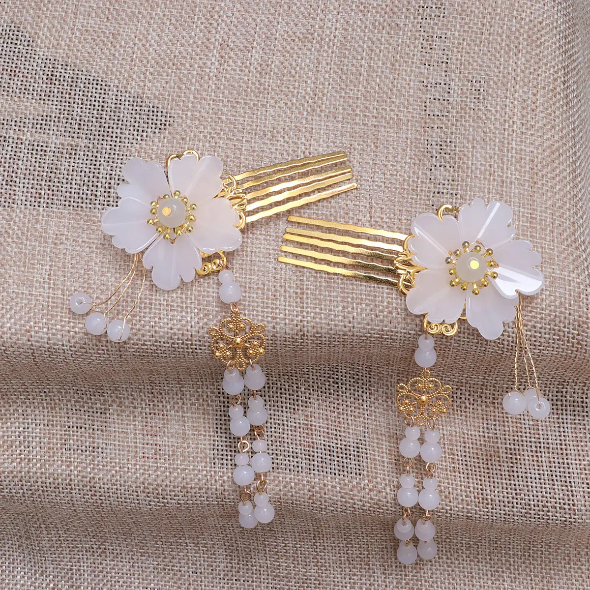 

2Pcs Handmade Tassel Hanfu Hair Comb Hairpins Traditional Chinese Headwear Elegant for Wedding Cosplay Classical Hair
