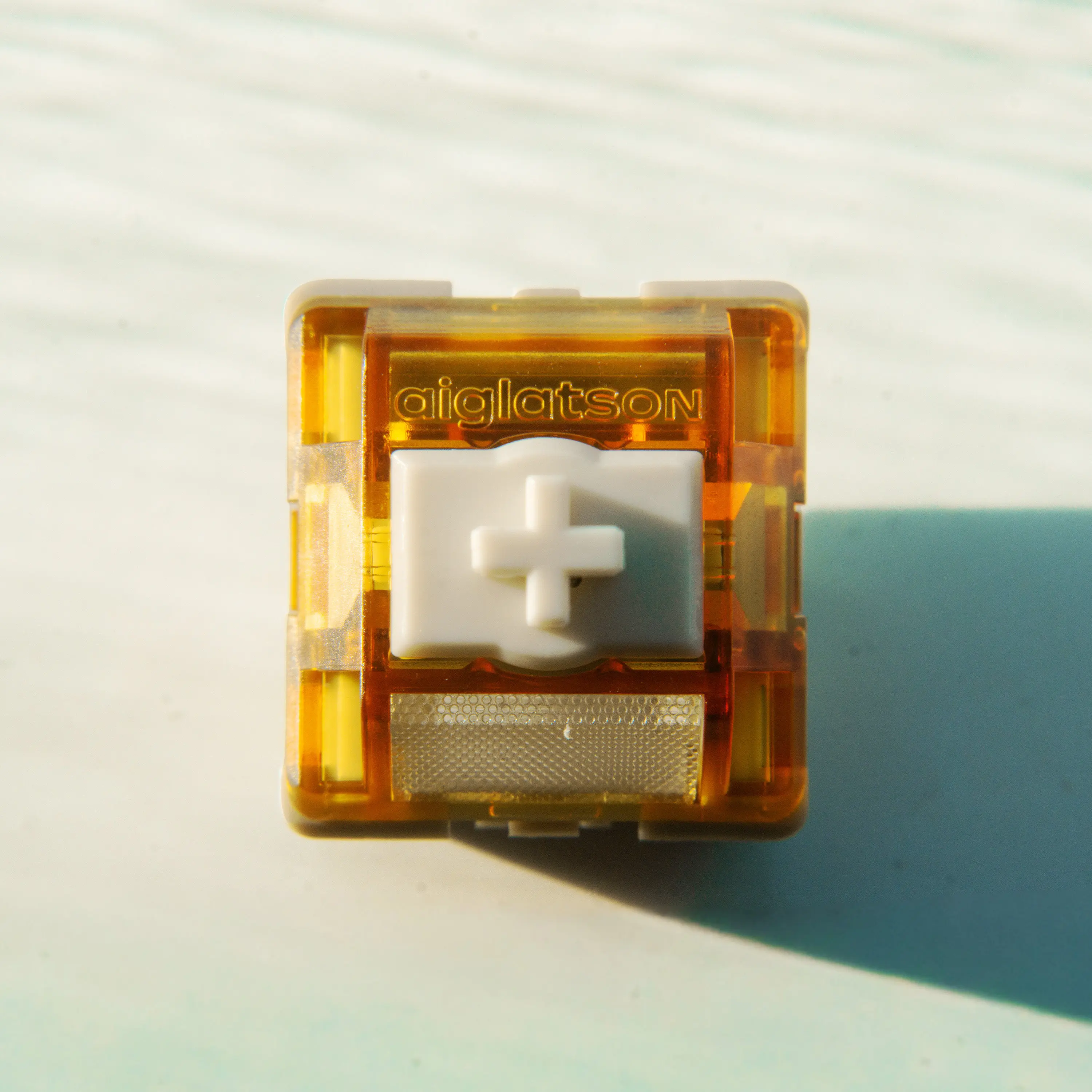 HMX × Aiglatson Hall Effect Keyboard Switch Radiant HE Switch 0.01 accuracy