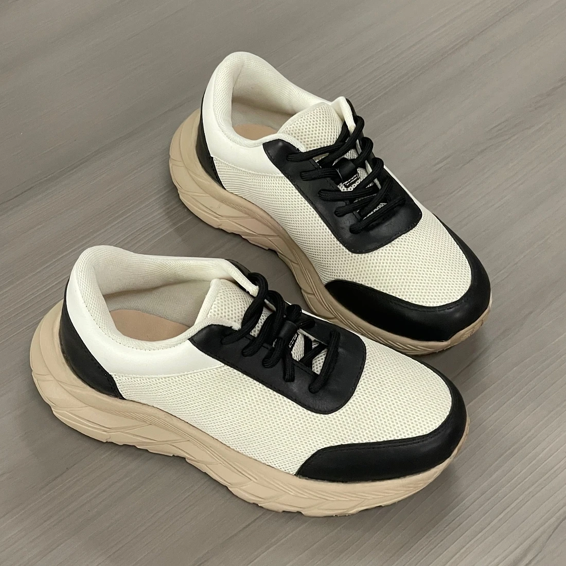 Jinyu Simple Women's shoes Sports Shoes Real leather Daily Wear Party Fashion Outdoor Sneakers lightweight Commute Unisex