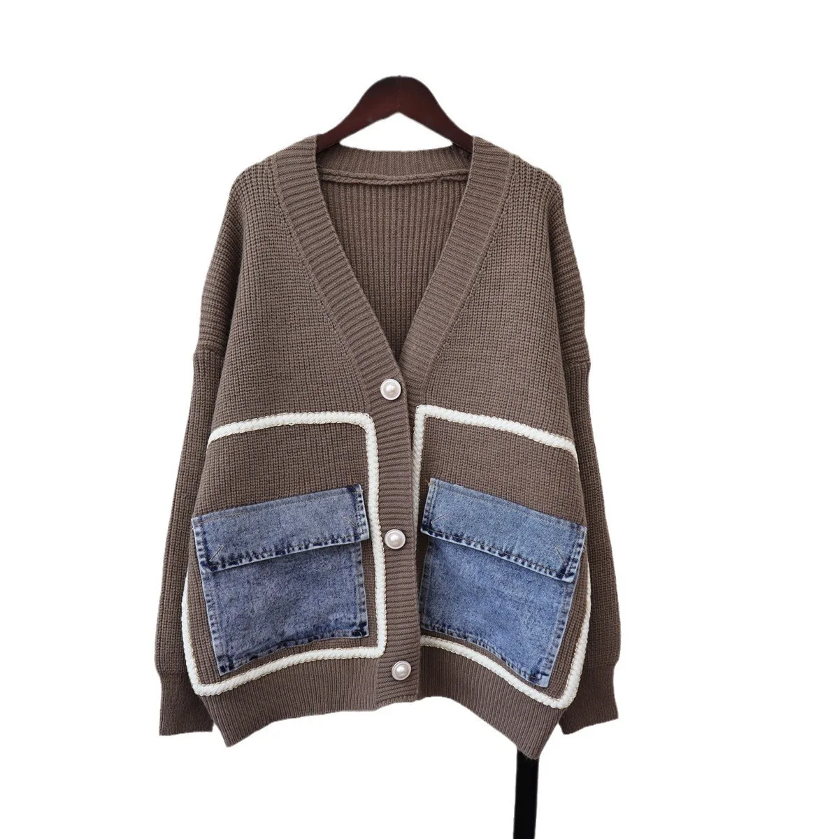 [EWQ] V-Neck Loose Cardigan Women Long Sleeve Single Breasted Denim Pockets Sweater Coat Knitted Clothing Autumn 2024 Winter New