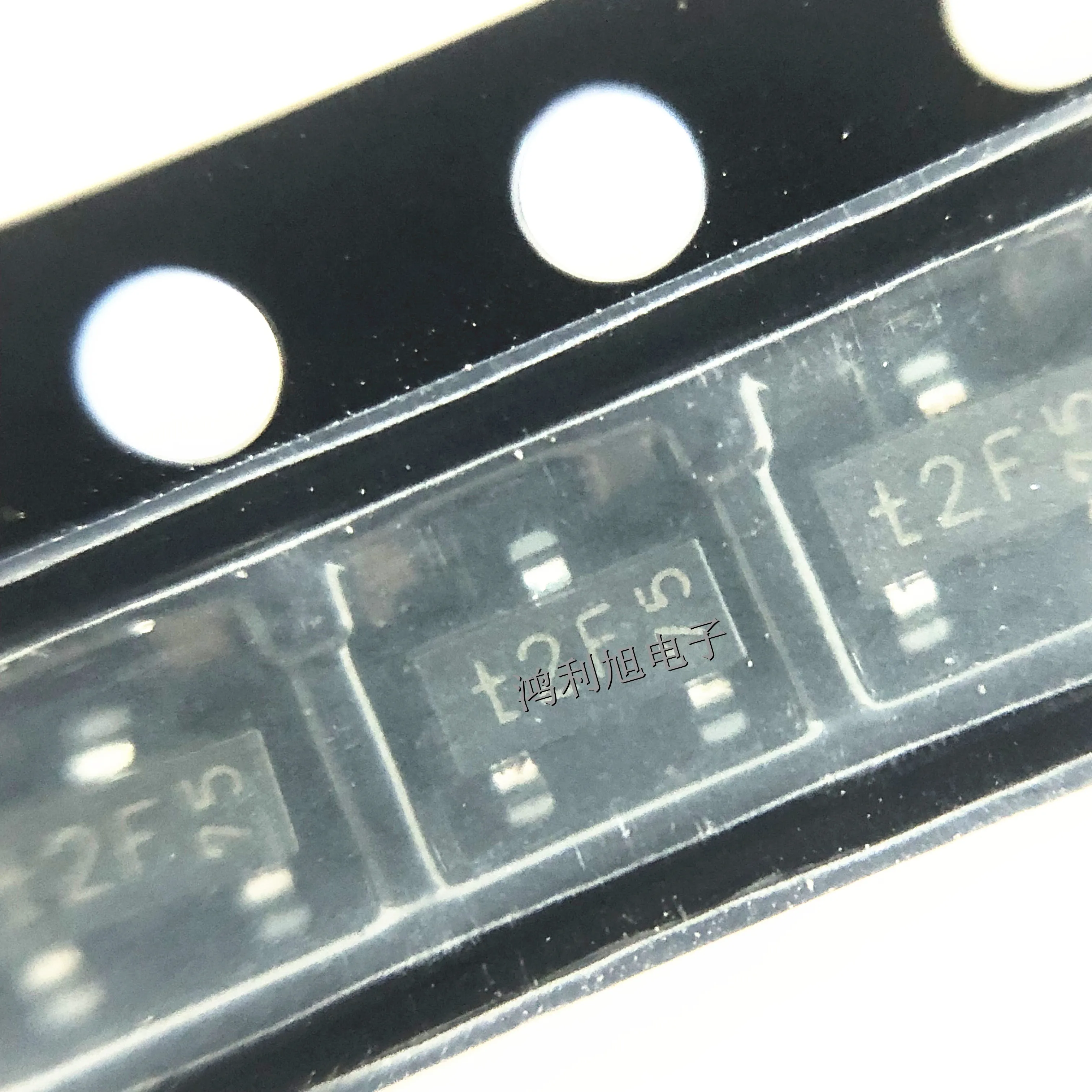 100 Teile/los PMBT2907A PMBT2907A,215 KENNZEICHNUNG:t2F Trans GP BJT PNP 60V 0,6A 250mW 3-Pin SOT-23 T/R