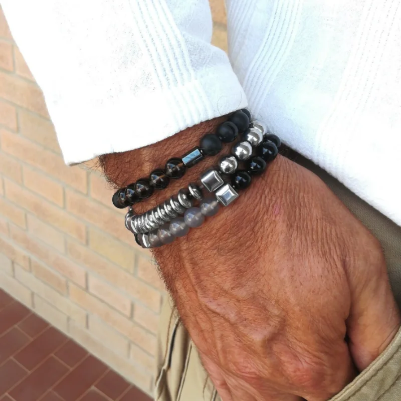 

Vintage Black Frosted Stone Hematite Natural Crystal Stone Beaded Bracelet Set For Men Multi-layer Stacked Bangle Jewelry