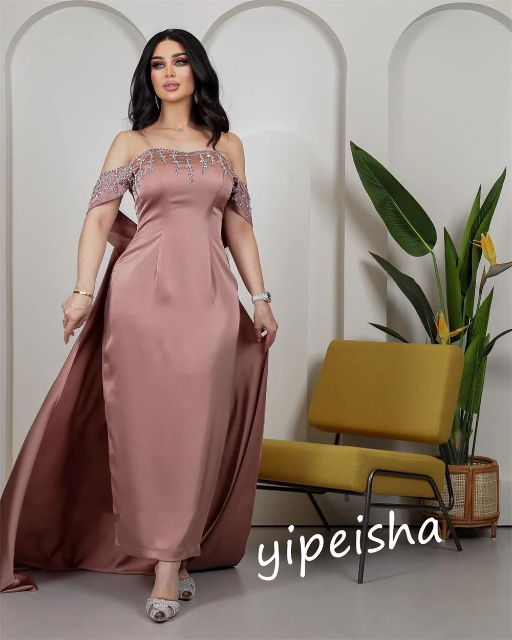 Vestido Midi de satén con cuentas de Arabia Saudita, con hombros descubiertos vestido de noche, a medida, para fiesta de cóctel