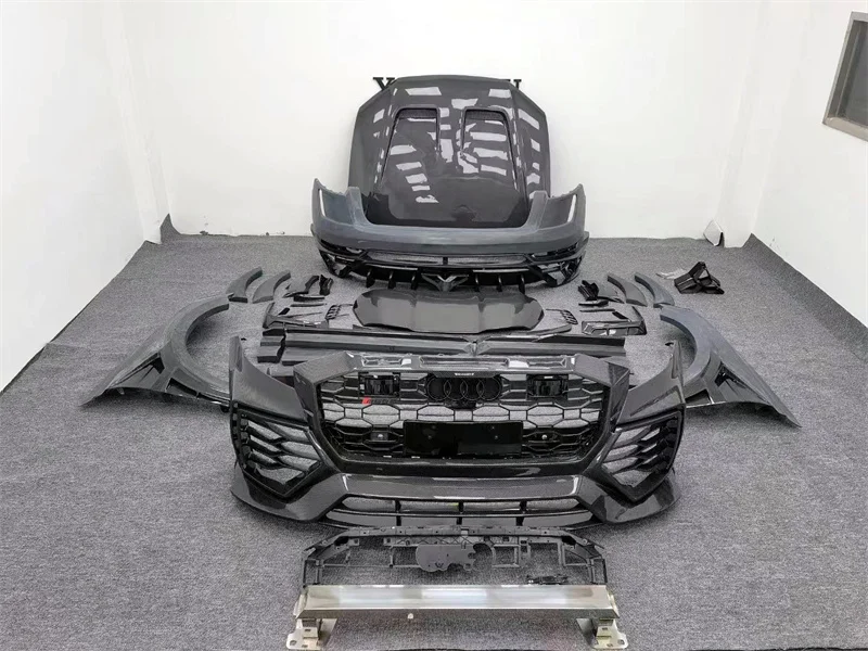 The M Style Carbon Fiber Front Bumper Side Skirts Rear Bumper And Tail Wings Are Suitable For The Audi Q8 Body Kit