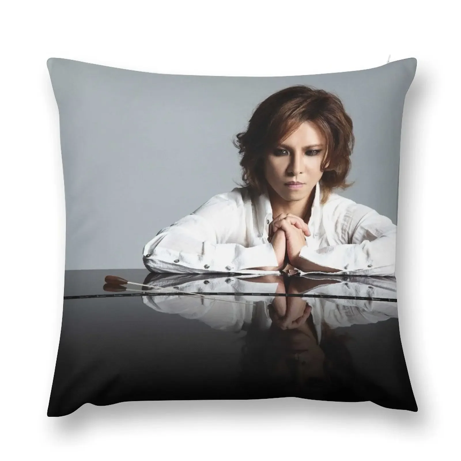 

Yoshiki Hayashi [XJapan] Throw Pillow christmas cushions covers Sofa Cushions Cover pillow