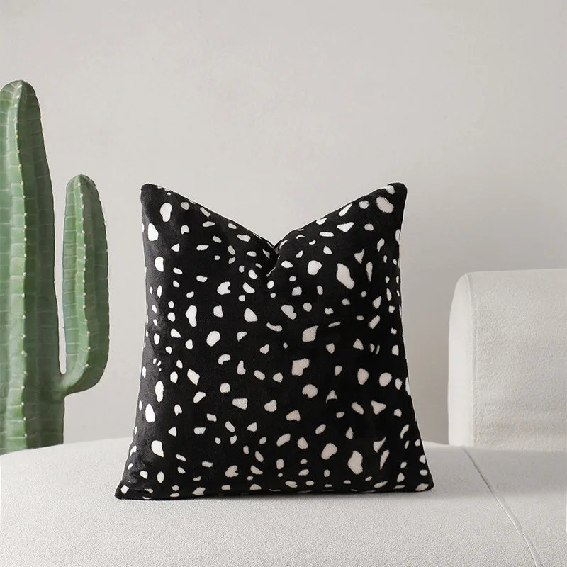 

Double Sided Spotted Printed Pillow Cover Nordic Black and White Plush Pillowcase Square Sofa Headboard Backrest Cushion Covers