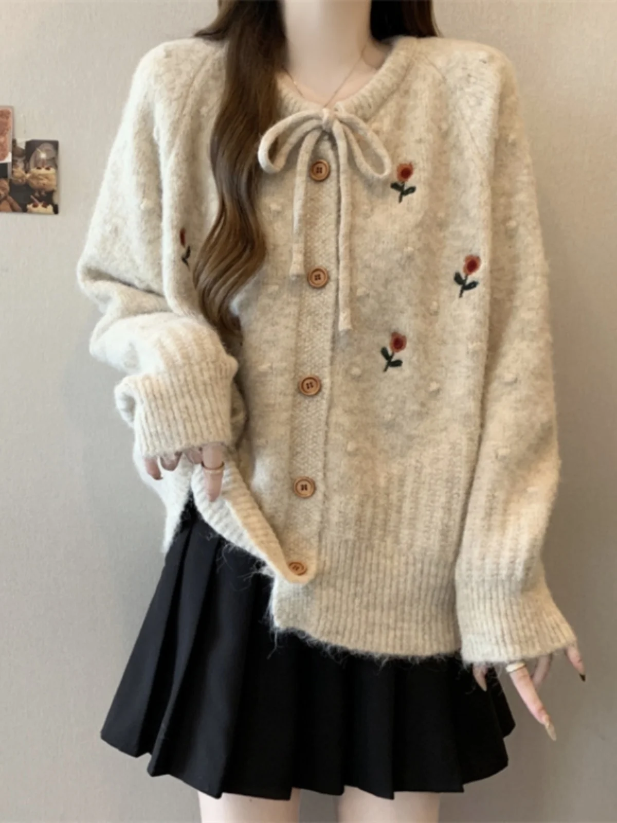 Elegant Knitted Sweater Coat for Women with  Knot Embroidery Large Size Spring Autumn Fashionable Warmth Outerwear