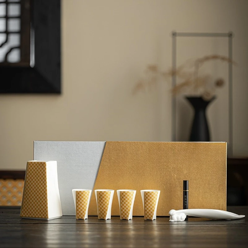 

High-end wine set, ceramic creative wine dispenser Baijiu cup