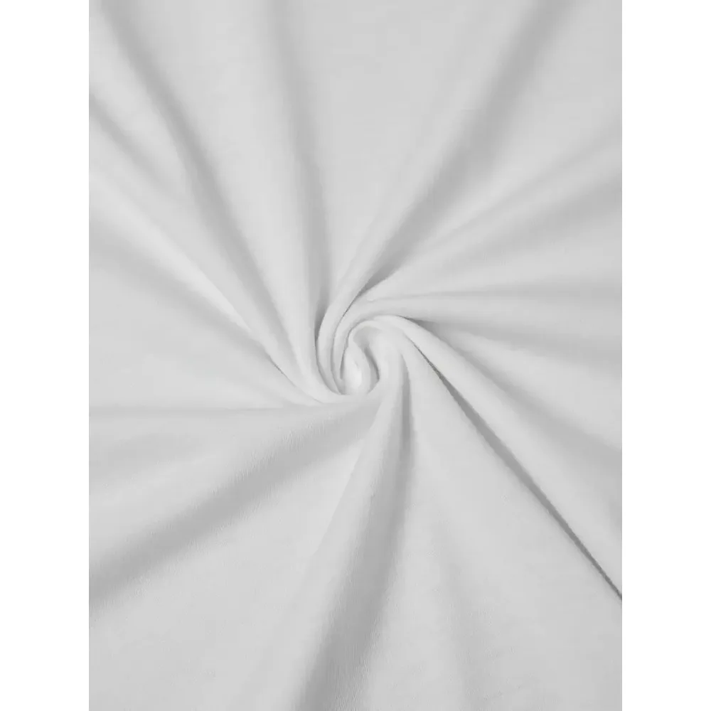 تي شيرت "سأغني نجاة الله" مطبوع عليه حروف وياقة دائرية وأكمام قصيرة