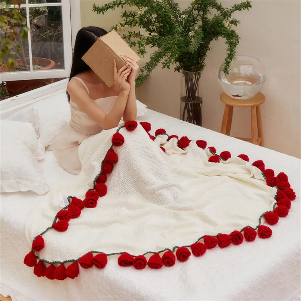 

Shrink-resistant Throw Blanket Rose Bouquet Crochet Blanket Soft Knitted Throw for Decorative Home Accent Breathable Cozy Floral