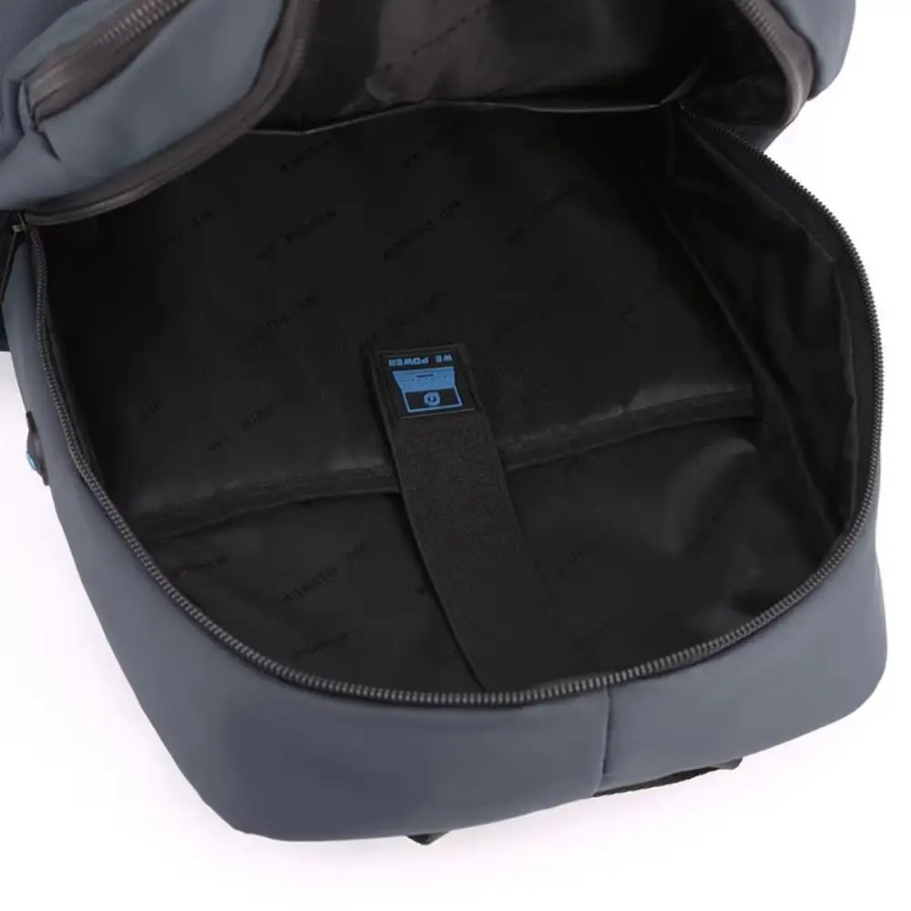 Tragbarer Herren-Rucksack mit großer Kapazität, wasserdicht, gefrostet, Business-Rucksack, einfarbig, lässiger Laptop-Rucksack