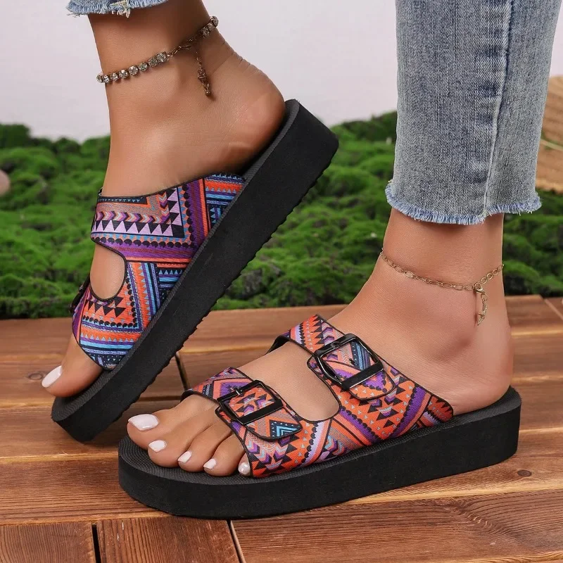 Summer Print Random Flats Women\'s Flip Flops Outdoor Beach Sandals Outdoor All-match Casual Slippers Large Size Women Sandals