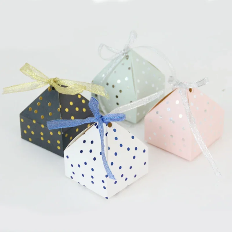 New Pyramid Candy Box DIY Chocolate Favor And Gift Boxes With Ribbon Baby Shower For Birthday Baptism Party Wedding Decoration