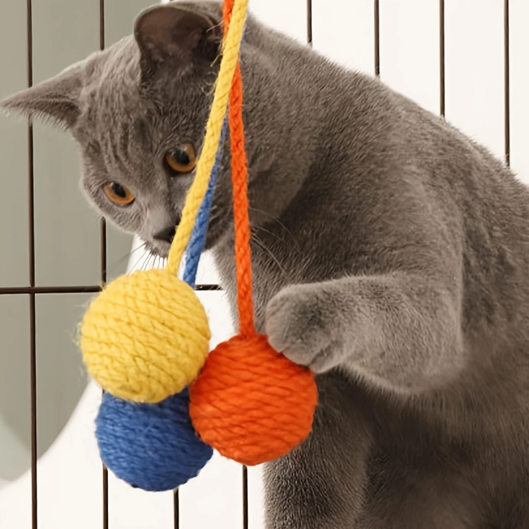 1Pc Random Color Cat Toy, Sisal Ball & Rope Design, Hanging Sound Making Cat Plaything, Battery-Free for Dental Care