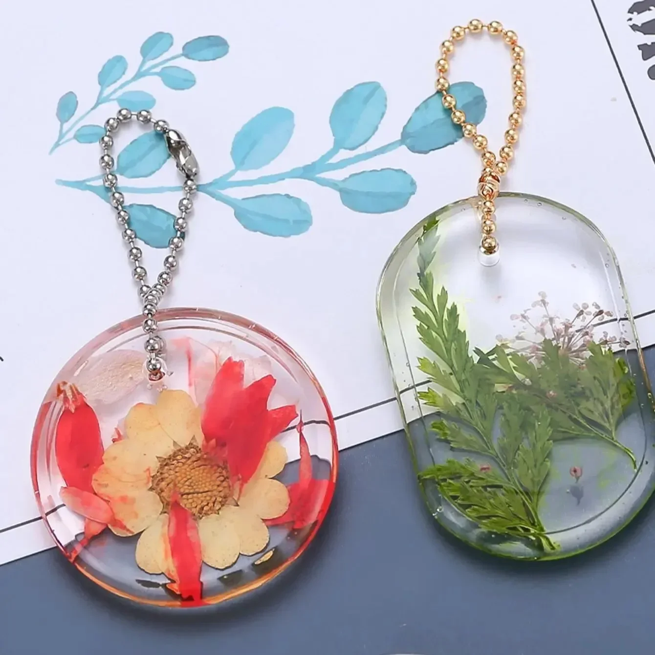 

6Pcs/Set DIY Keychain Pendant Casting Silicone Mould Keyrings Art Crafts Making Tools Crystal Epoxy Resin Mold