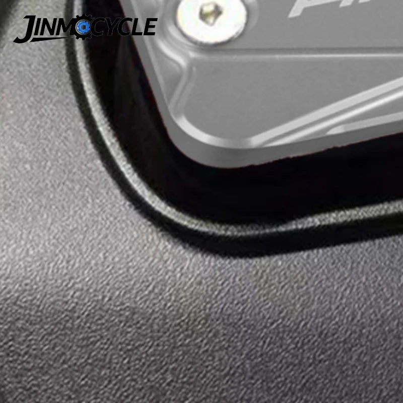 

For SUZUKI SV650 /ABS / X 2016-2017-2018-2019-2020-2021-2022-2023-2024-2025-2026 Moto Accessories Radiator Guard Protector Cover