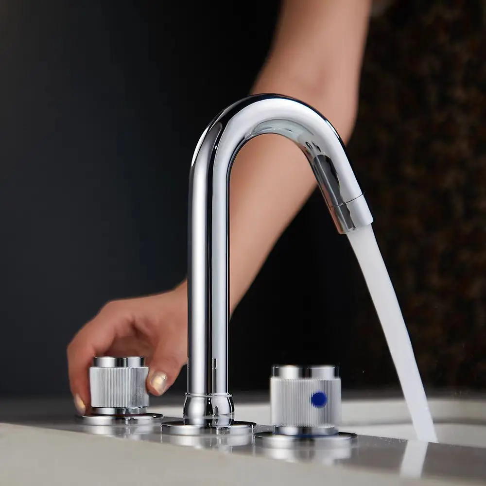 Three Hole Basin Faucet Bathroom Three Pieces Set Dual Handle Split Type Hot and Cold Mixer Faucets Brass Golden