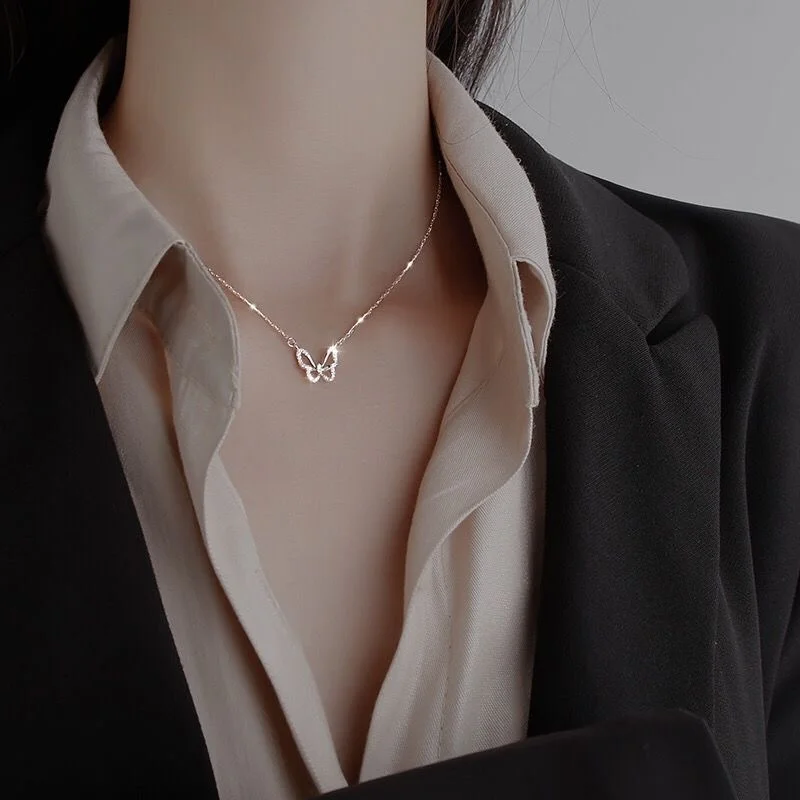 Einfache Hohle Kristall-Schmetterlings-Halskette, Modische Klassische Schlüsselbeinkette, Anhänger-Halskette für Frauen, Eleganter Schmuck – Detail 4